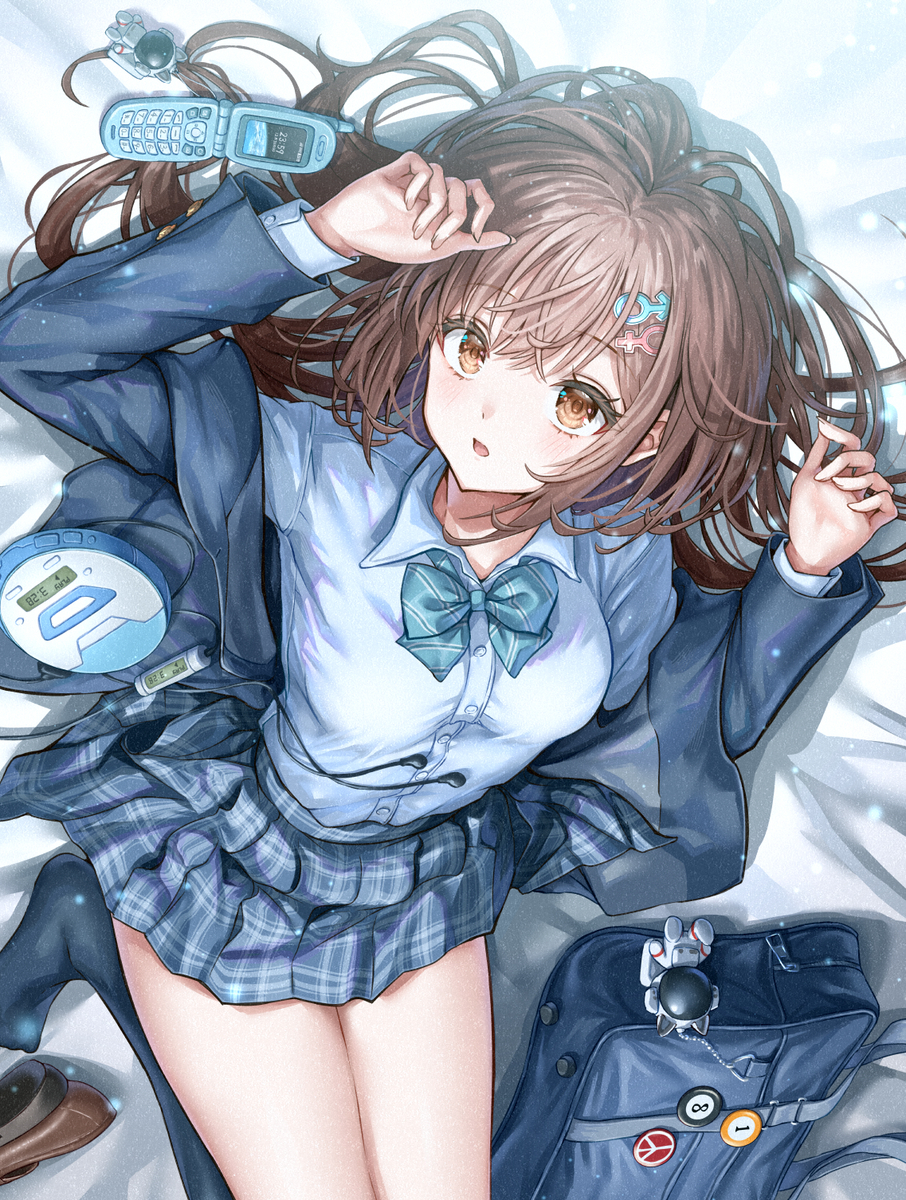 This is a pixiv picture whose title is 藍色の季節.