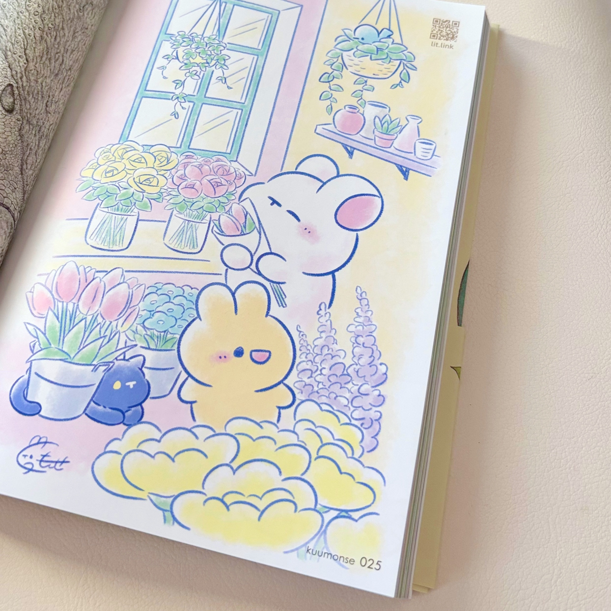 This is a pixiv picture whose title is 画集掲載のお知らせ.