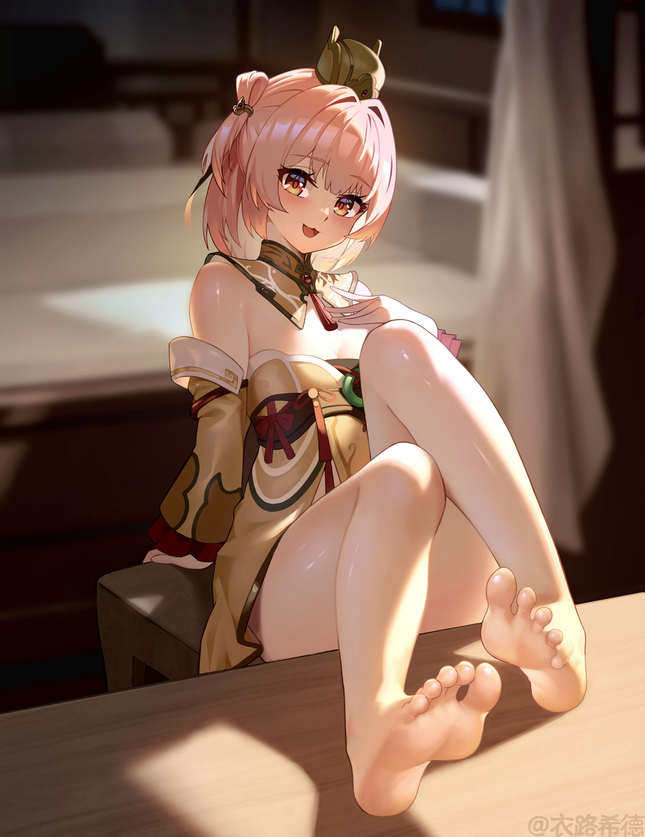 This is a pixiv picture whose title is 独 家 侍 寝 ❤️.
