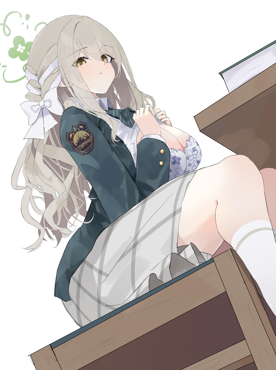 This is a pixiv picture whose title is ミヨ.