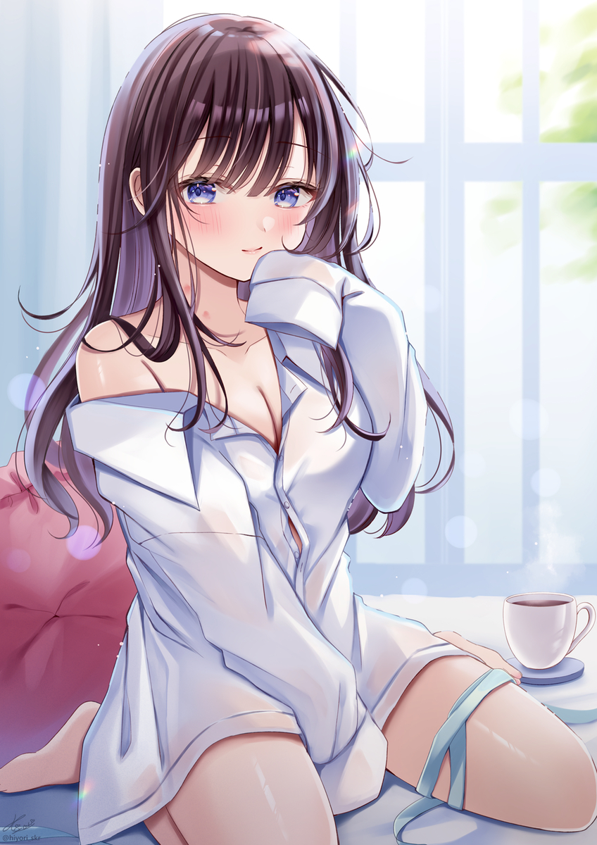 This is a pixiv picture whose title is 「おはよぉ……」.