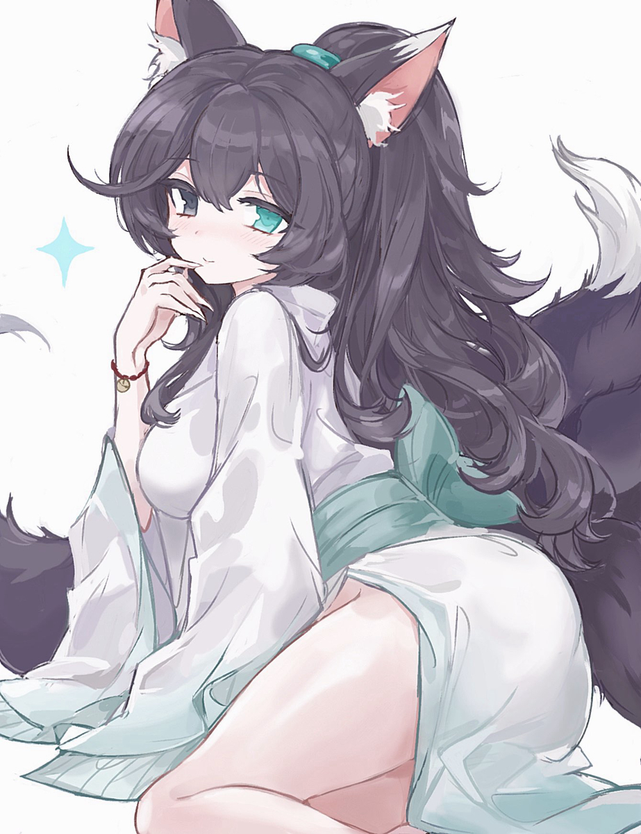 This is a pixiv picture whose title is ♀🦊.
