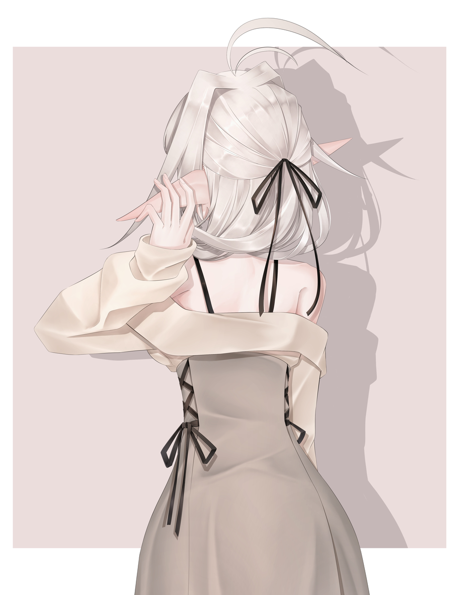 This is a pixiv picture whose title is 新繪型背部~~.