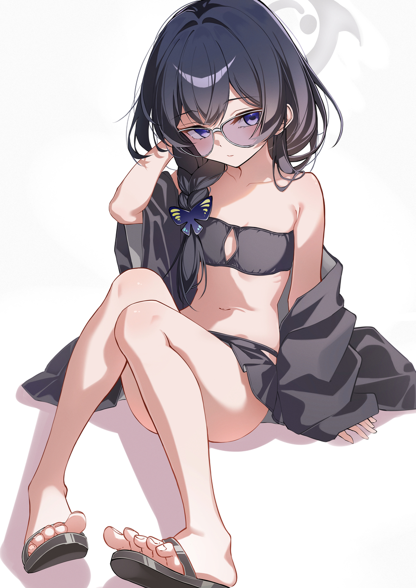 This is a pixiv picture whose title is 泳装妃咲.