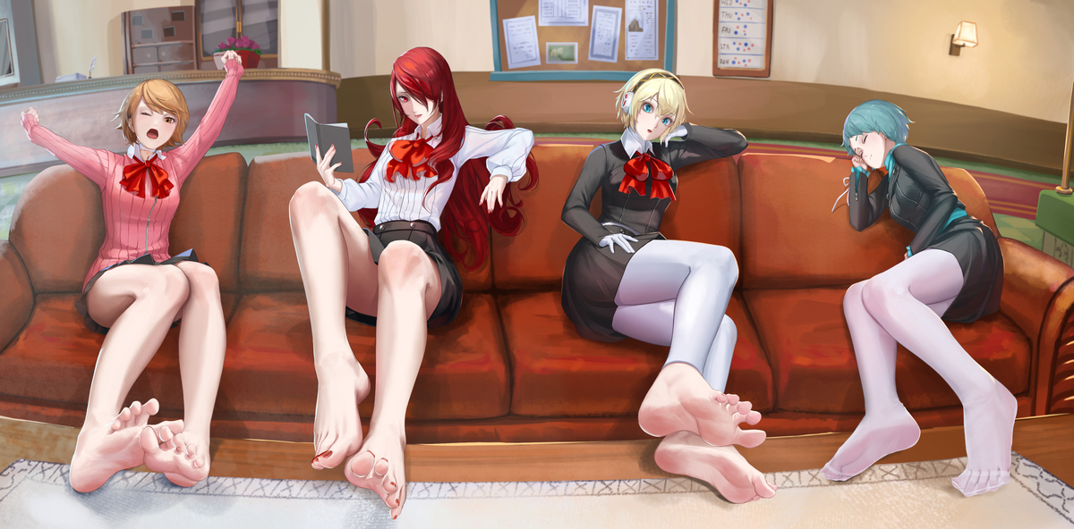 This is a pixiv picture whose title is 任務行くのか.