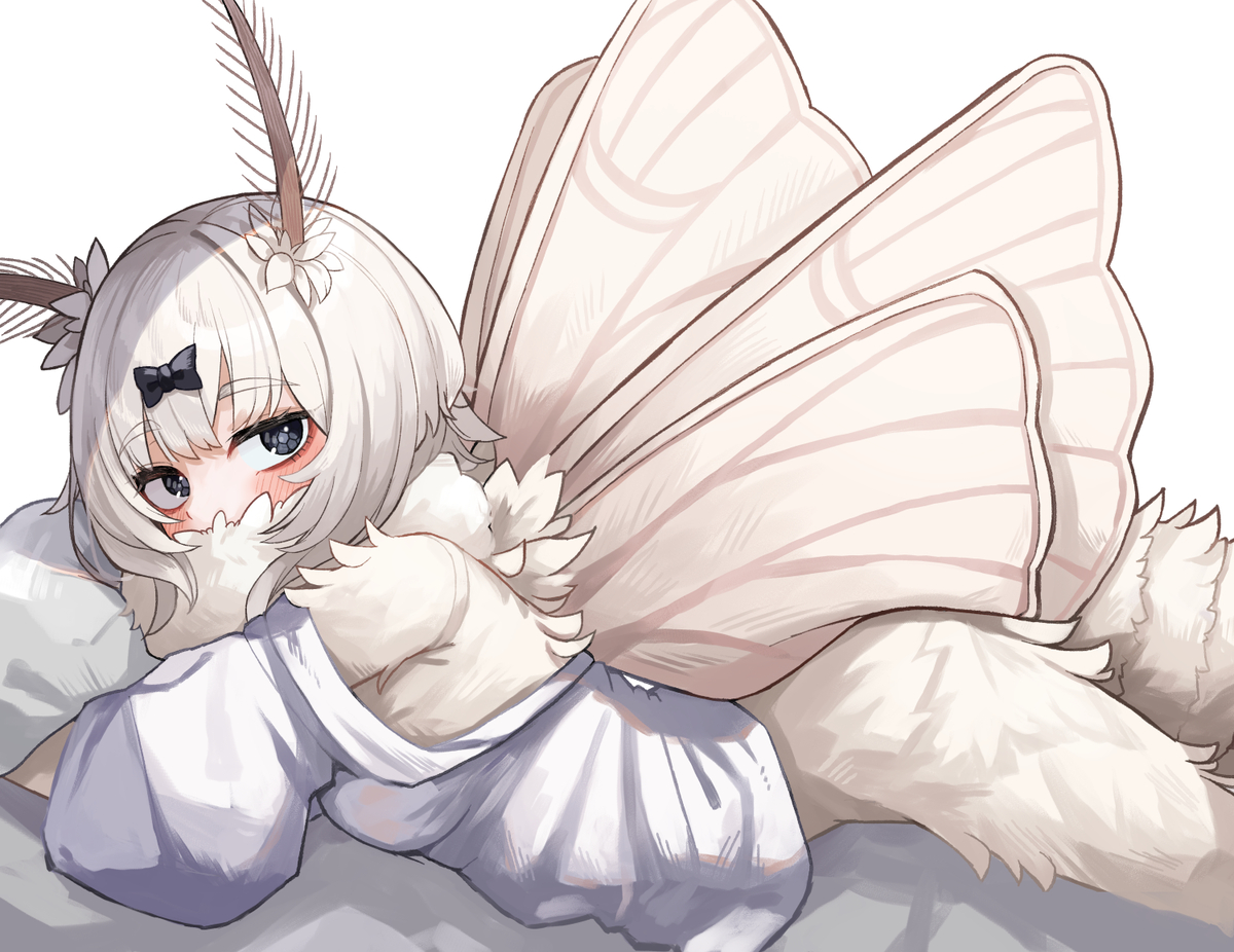 This is a pixiv picture whose title is 蚕ちゃんぬいぐるみ本日まで！.
