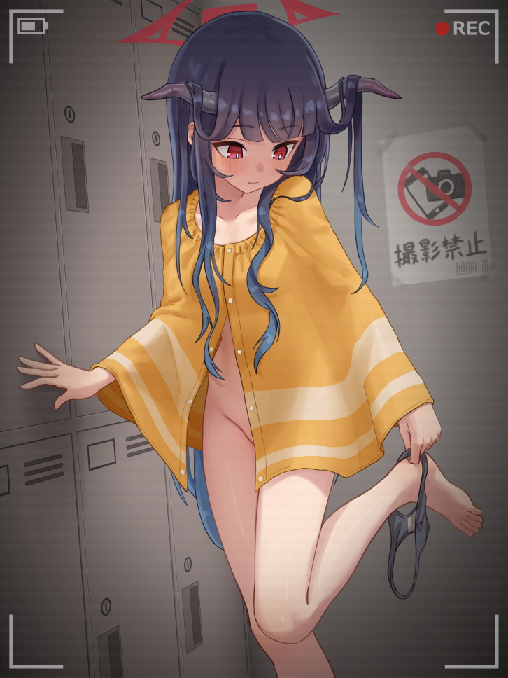 This is a pixiv picture whose title is フウカ盗撮.