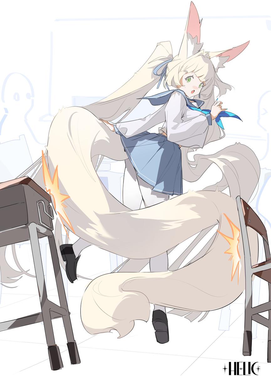This is a pixiv picture whose title is 長尻尾狐娘.