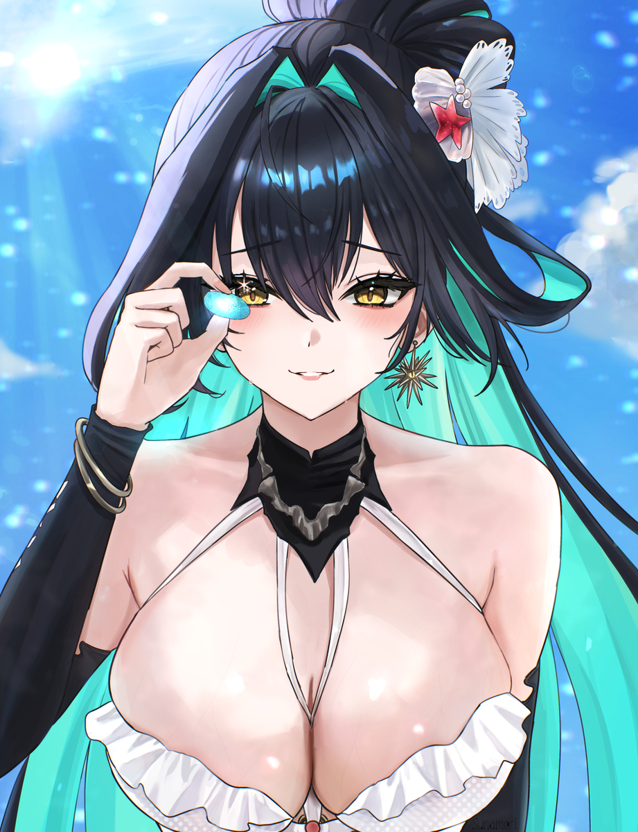 This is a pixiv picture whose title is 水着セイレーン.