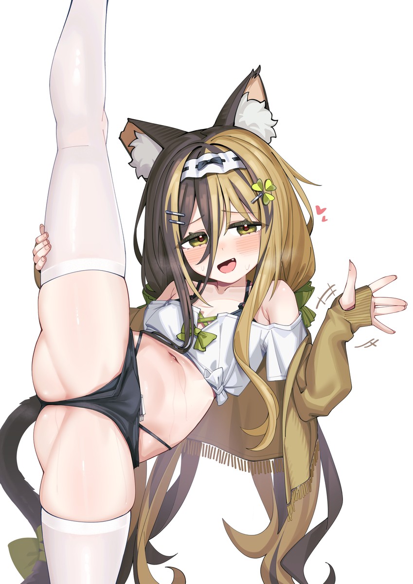 This is a pixiv picture whose title is 🐱OC🐱.