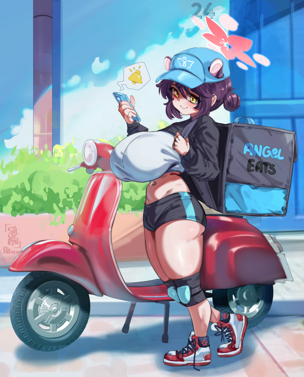 This is a pixiv picture whose title is Kaede Delivery Girl.