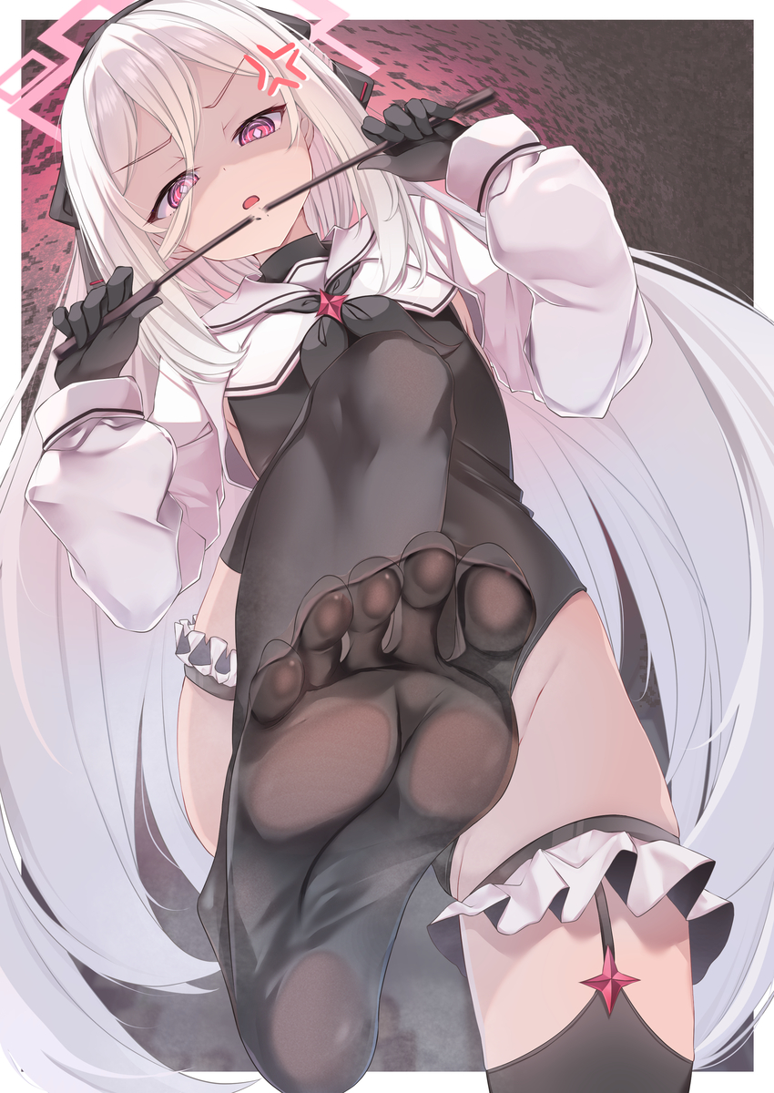 This is a pixiv picture whose title is 悪の女幹部ケイちゃん.
