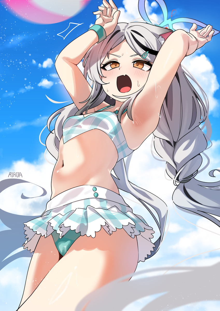 This is a pixiv picture whose title is 수영복 코코나.
