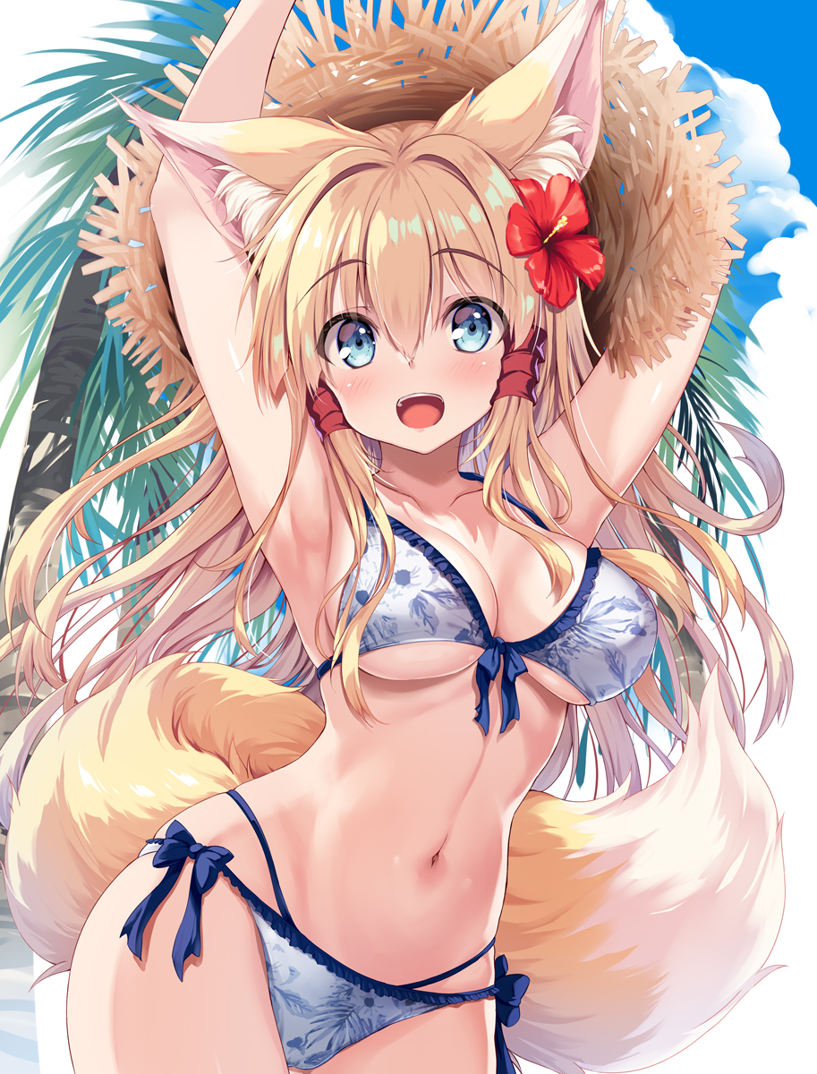 This is a pixiv picture whose title is 夏のビーチで水着お披露目！.