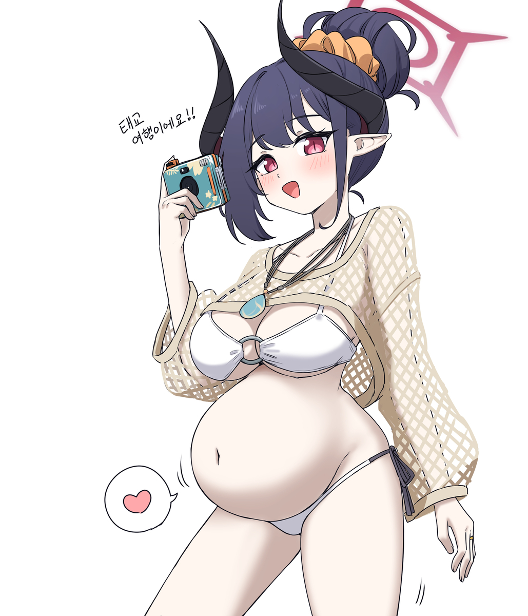 This is a pixiv picture whose title is 수영복 치아키.