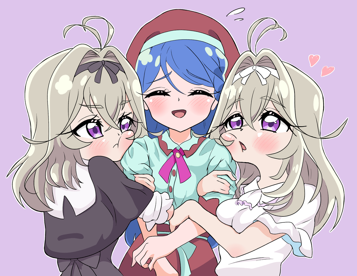 This is a pixiv picture whose title is 両手に🍨.