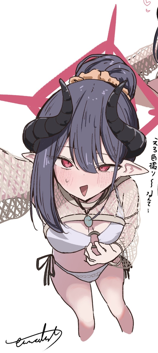 This is a pixiv picture whose title is 水着チアキらくがき.