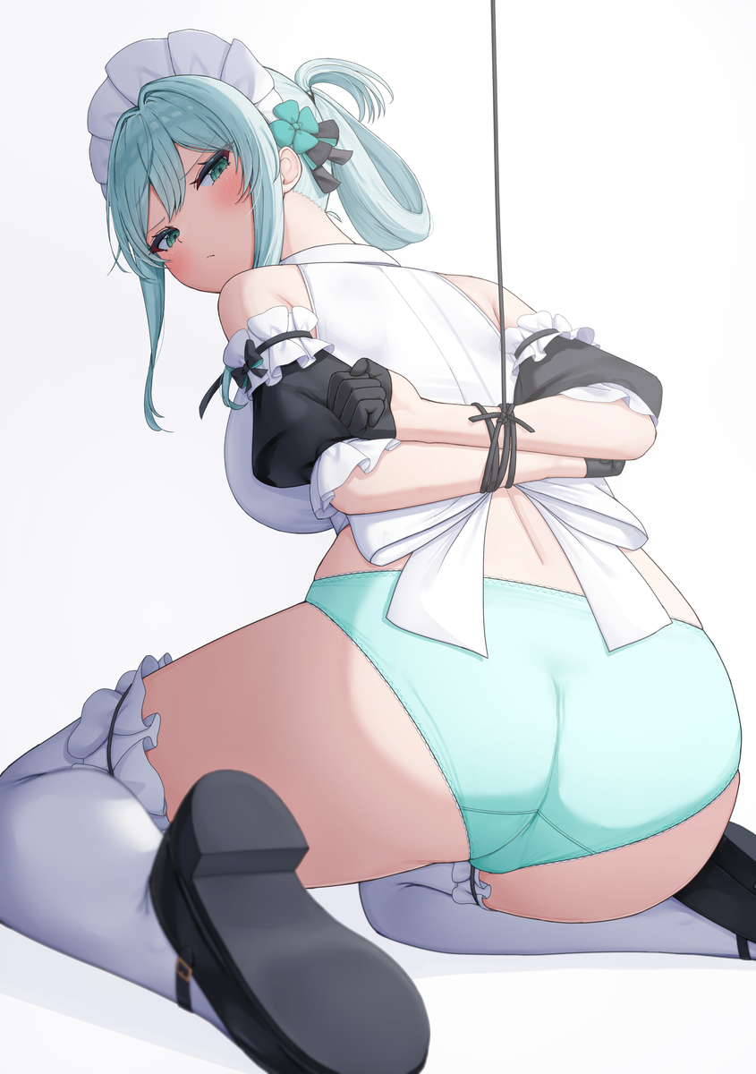 This is a pixiv picture whose title is スカート外されたメイド.