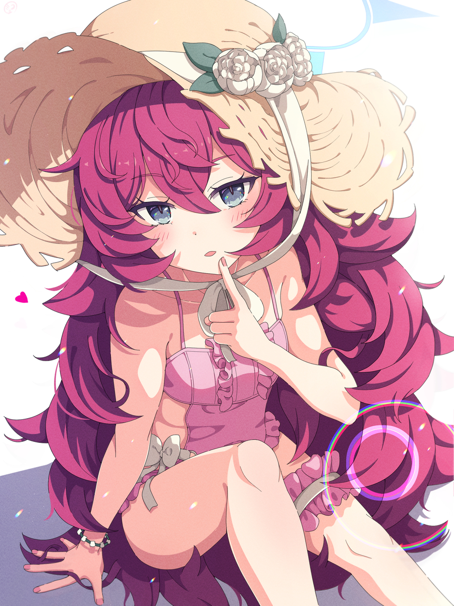 This is a pixiv picture whose title is 水着イロハ🌺.