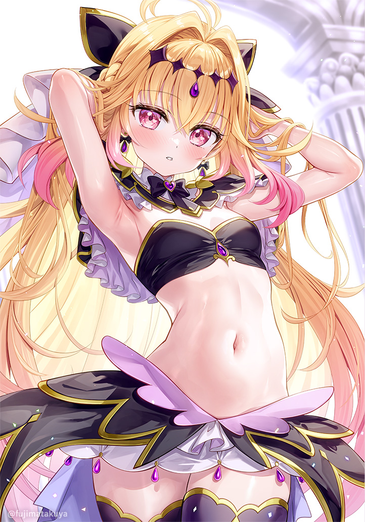 This is a pixiv picture whose title is 夏コミ新刊表紙.