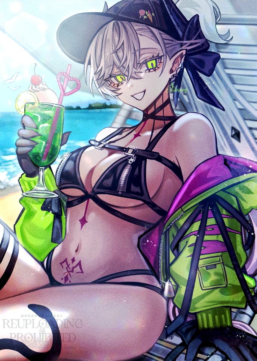 This is a pixiv picture whose title is 水着リリス.