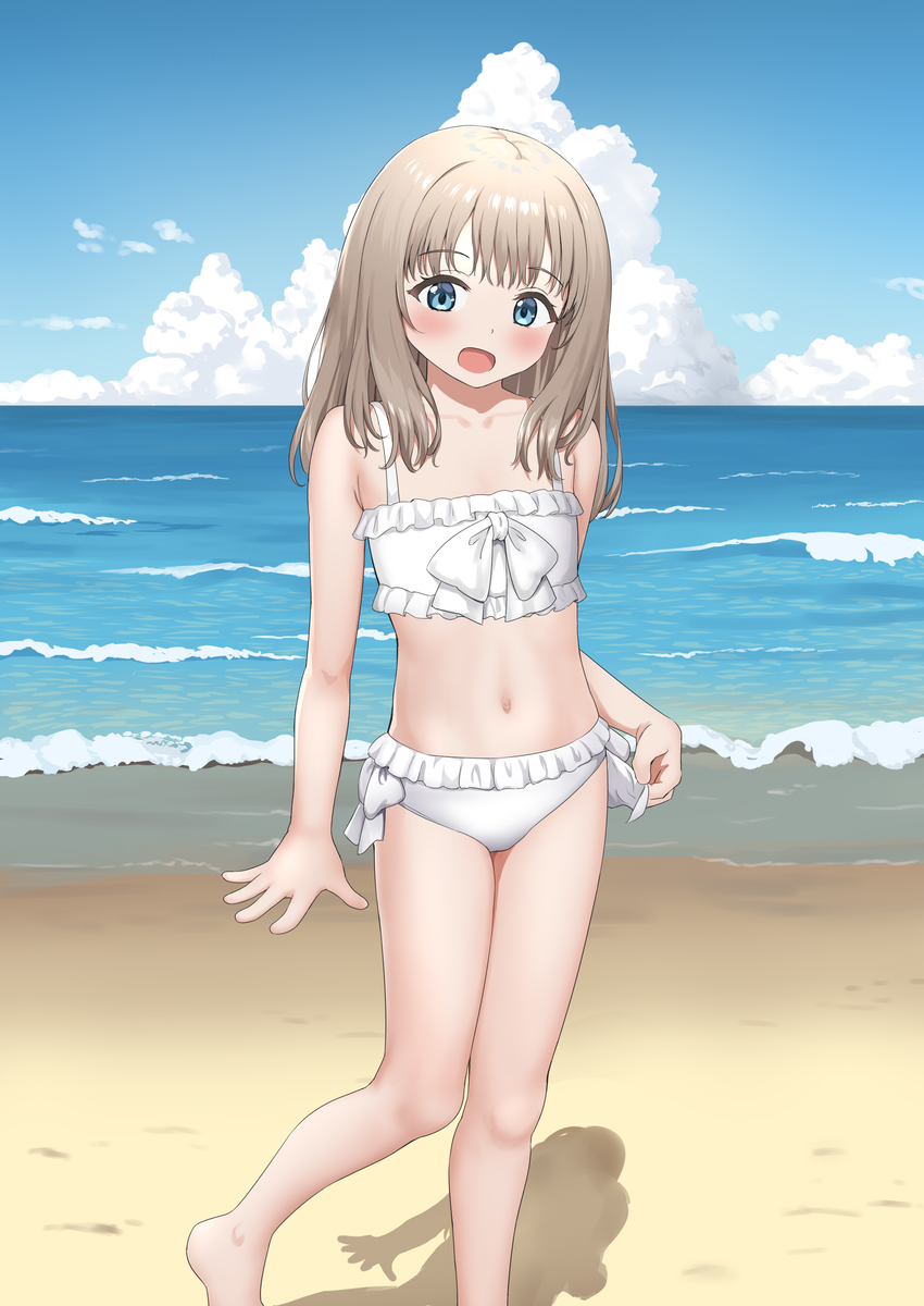 This is a pixiv picture whose title is 転校生ちゃんと海.