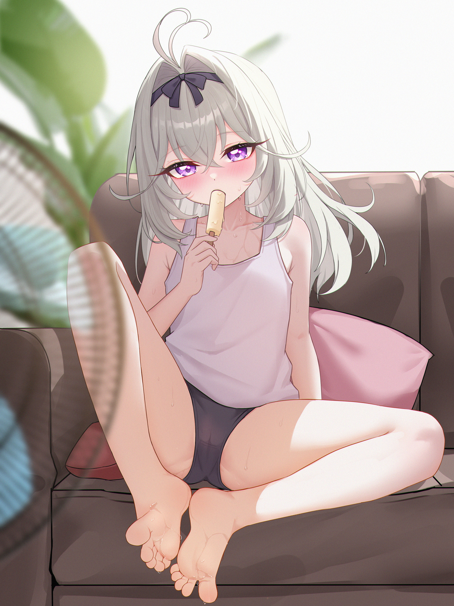 This is a pixiv picture whose title is 热死了.