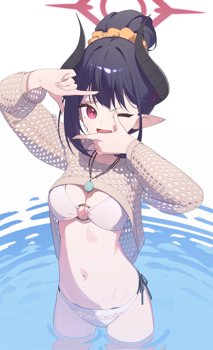 This is a pixiv picture whose title is 水着チアキ.
