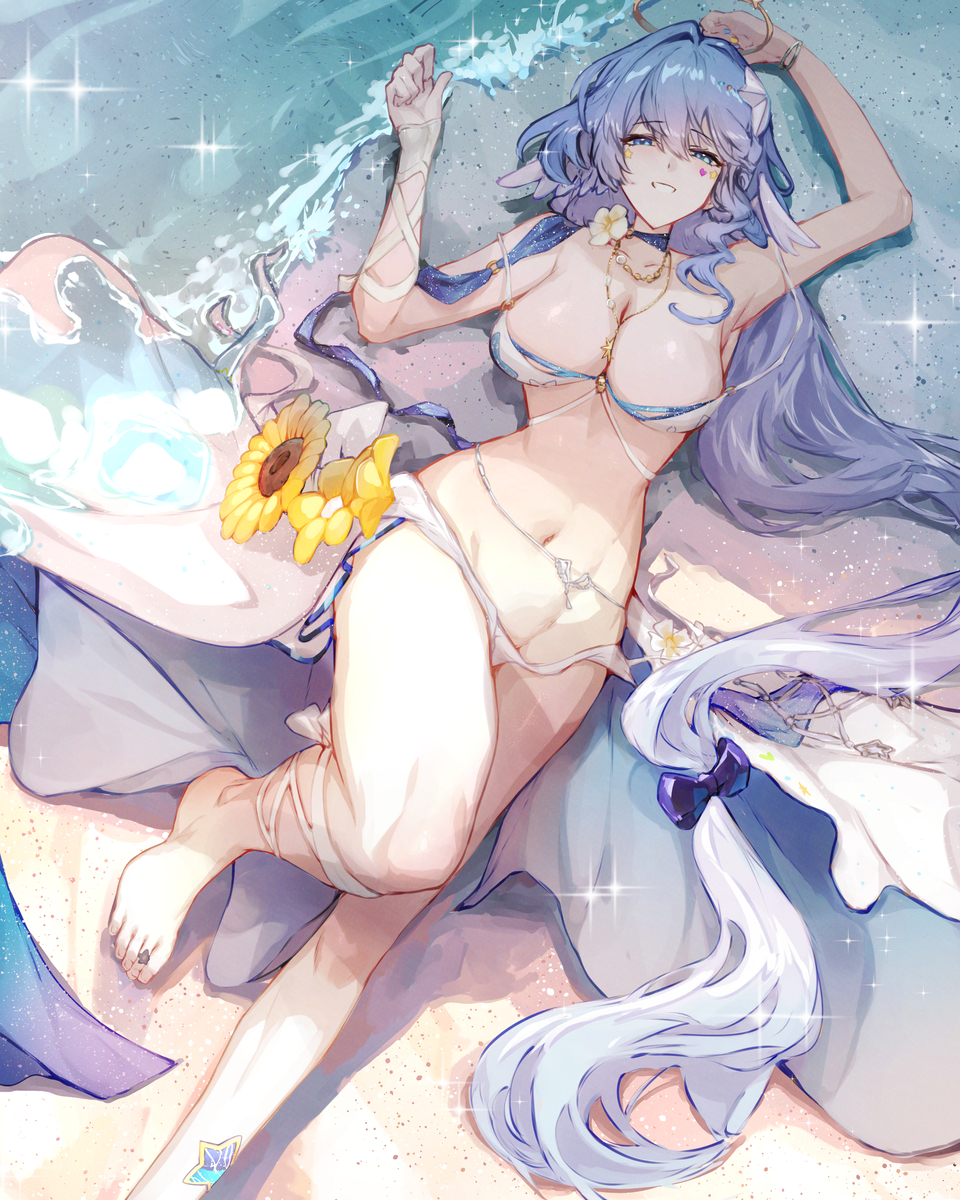 This is a pixiv picture whose title is ロビン 水着.