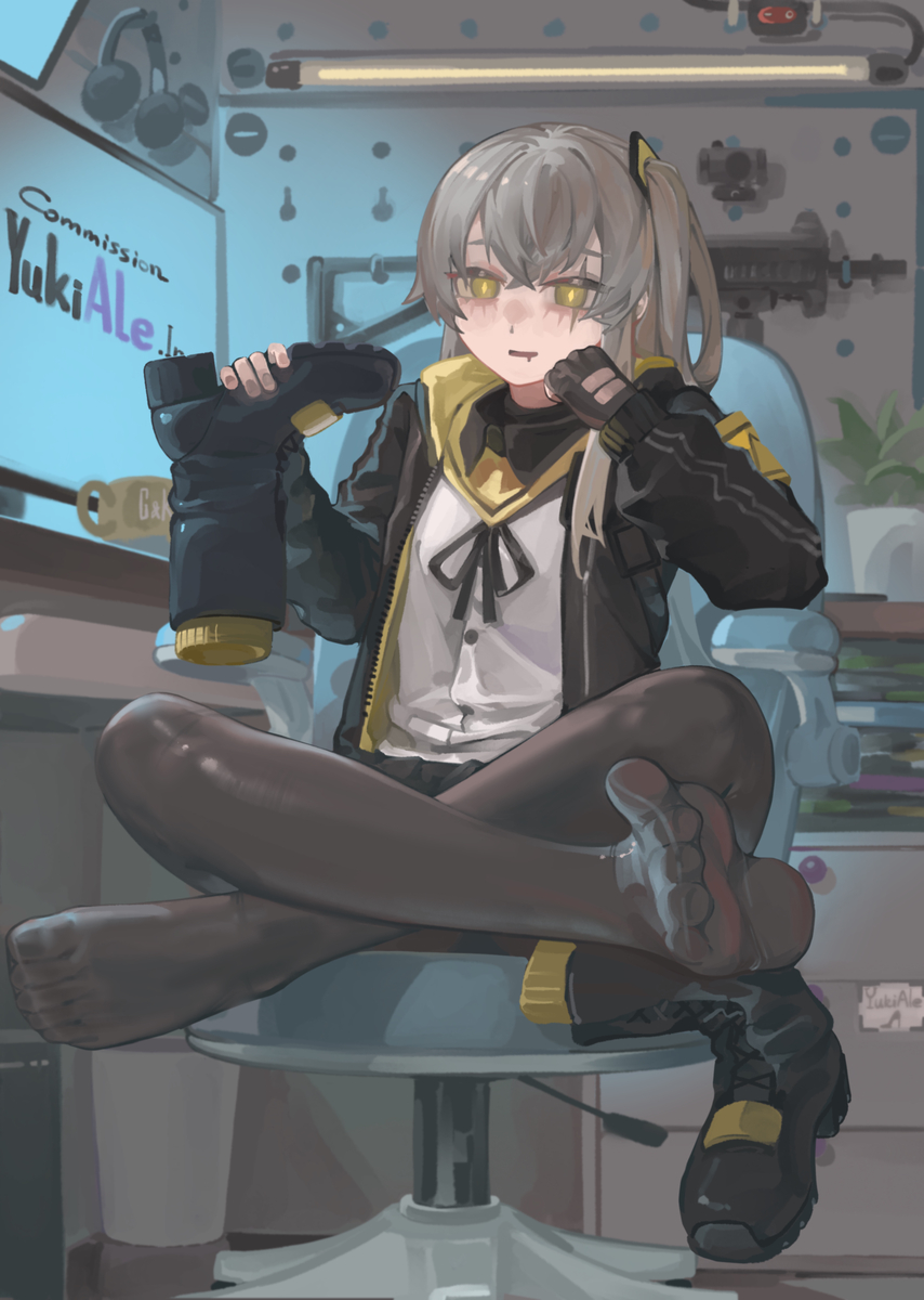 This is a pixiv picture whose title is 🤤.