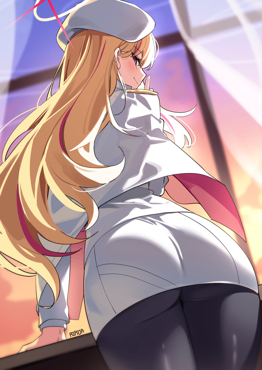 This is a pixiv picture whose title is 가짜 학생회장.