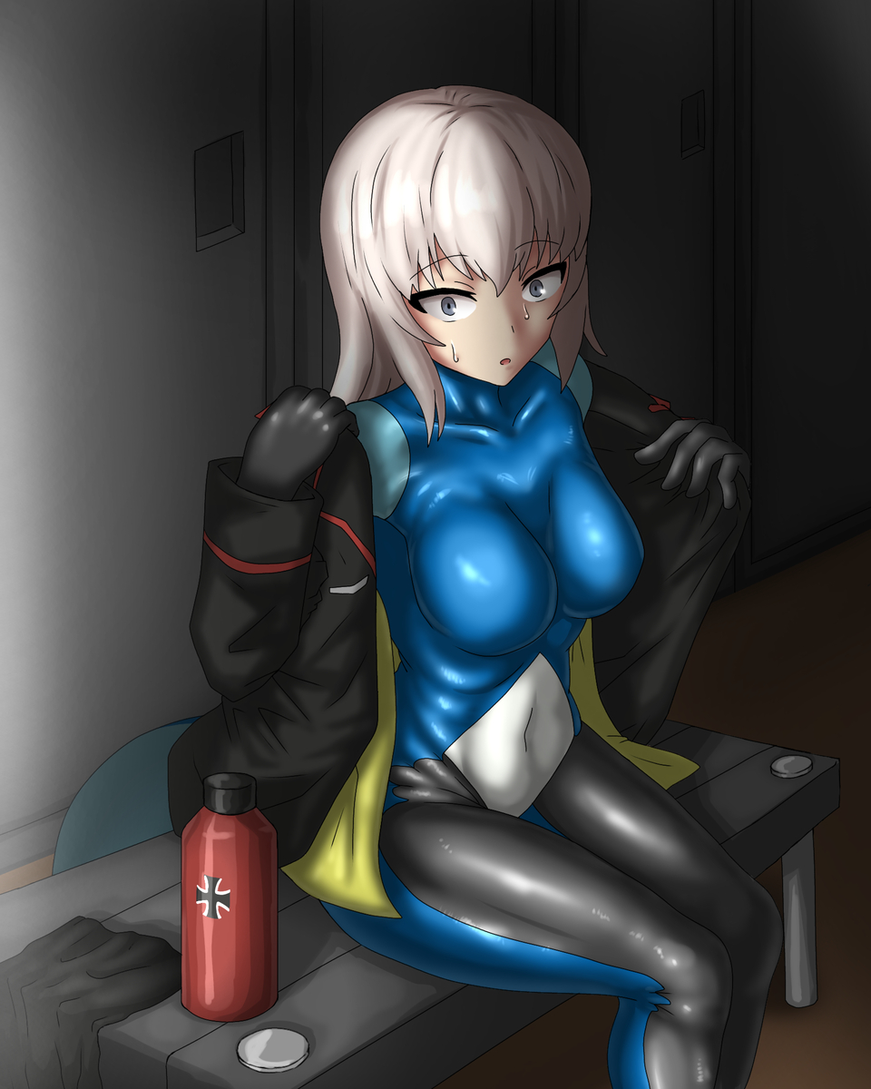 This is a pixiv picture whose title is 逸見エリカ　インテレオンスウツ.