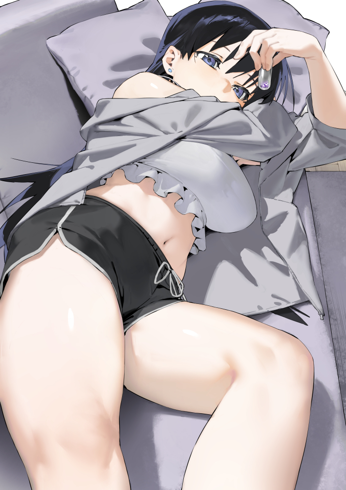 This is a pixiv picture whose title is 凪さん👚.