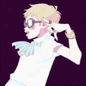 イエロー