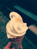 モモあいす。