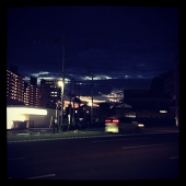なー