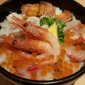 宇野かすみ
