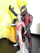 純