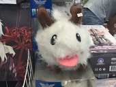 洛半羽