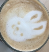 華