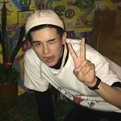 蘫见春v
