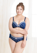 ゆりな