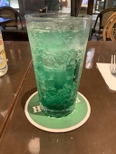 水