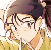 みい