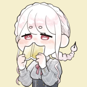 山崎くいみ