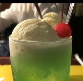 お膳