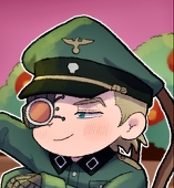 倉持ケイ